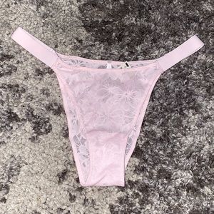 VS PINK PANTIES NWT
